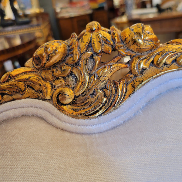 Louis XV Armchair Solid Mohagany Gold Leaf Fabric Velours Blanc