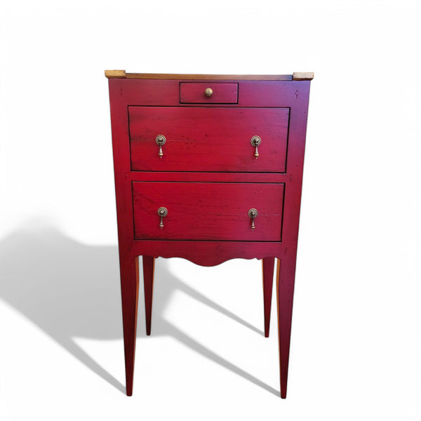 Commode Haute - Nightstand - High Chest in Rouge