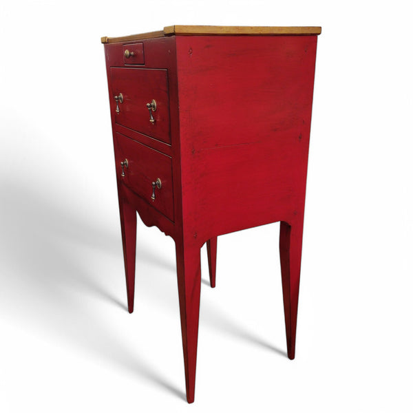 Commode Haute - Nightstand - High Chest in Rouge