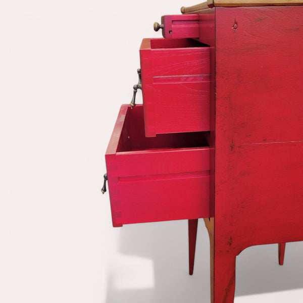 Commode Haute - Nightstand - High Chest in Rouge