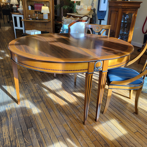 Directoire Six Leg Oval Dining Table