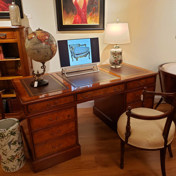Pedestal Desk - Mahogany ang Burl