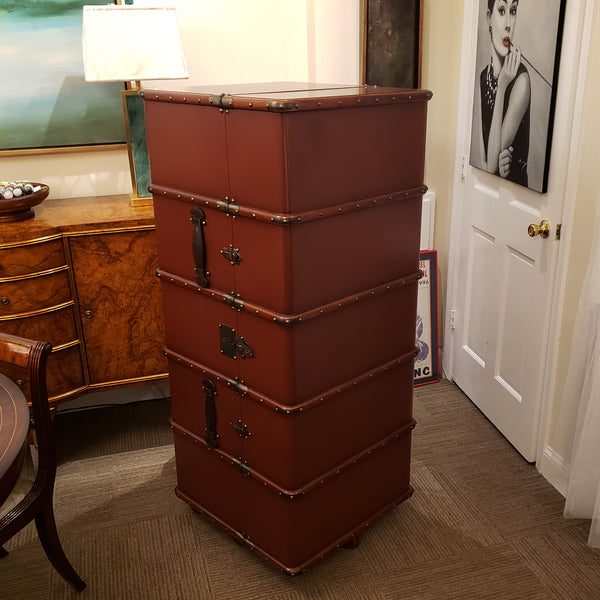Travel Trunk Bar