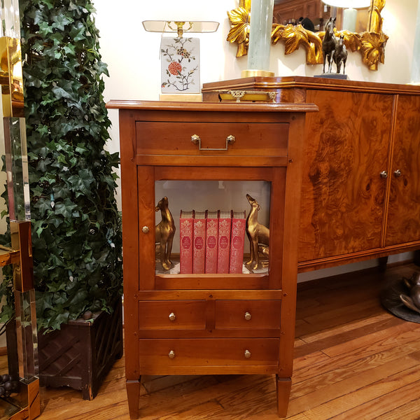 Petite Bibus Directoire - Display Cabinet
