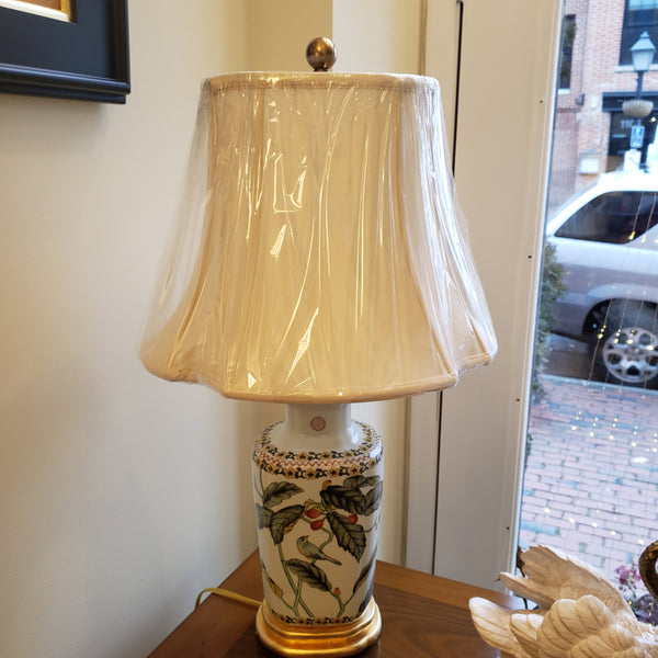 Bird with Foliage Table Lamp