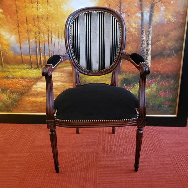 Louis XVI End Chair - Finish Mahogany