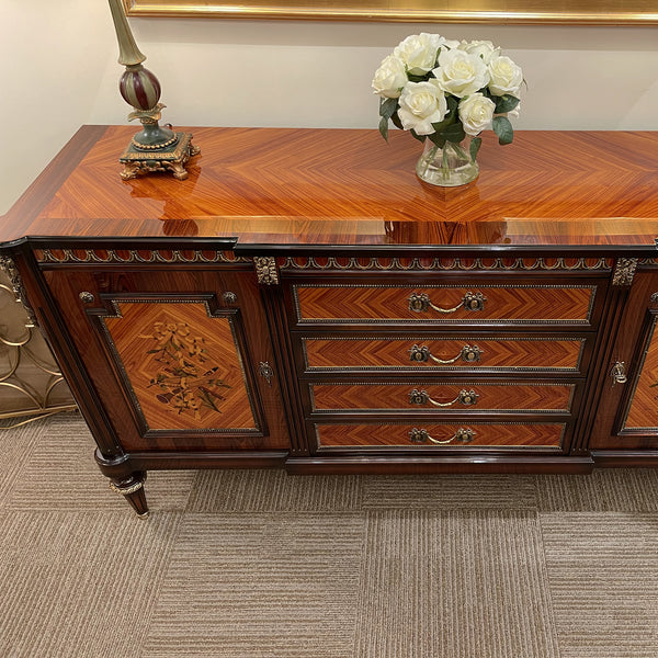 Louis XVI Dressoir  - King and Rosewood
