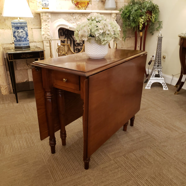 Louis Philippe Table A Volets with Two Drawer - Cherry Deco