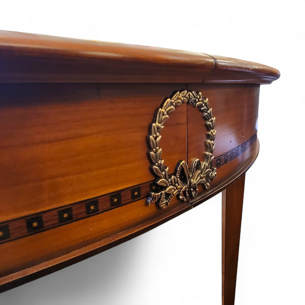 Directoire Four Leg Round Dining Table - Cherry Deco