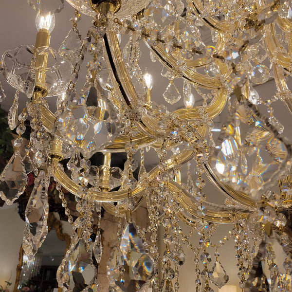 Sovereign Twenty-Eight Light Chandelier