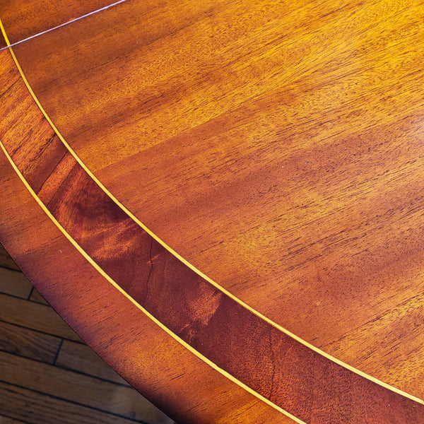 Round Dining Table with Two Leaves - Mahogany