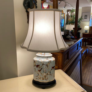 Porcelain Jar Table Lamp